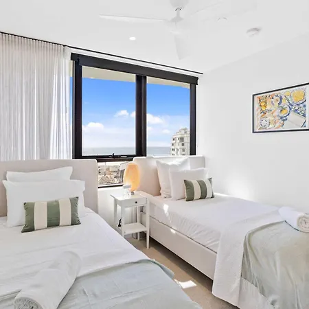 Luxe Oceanview Apartment In Palm Beach Gold Coast Exterior photo